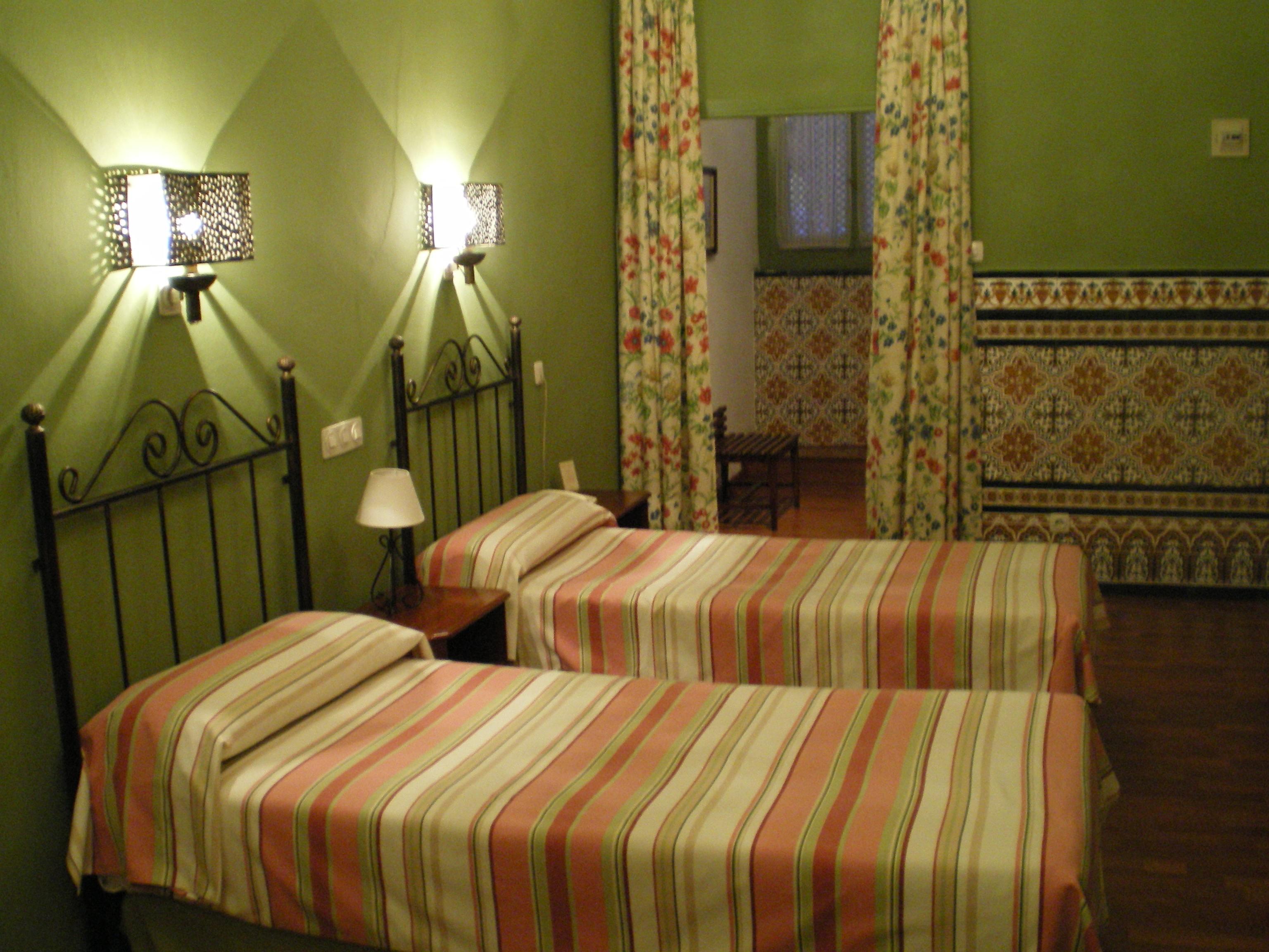 Hotel Abanico Casa Palacio Seville Room photo